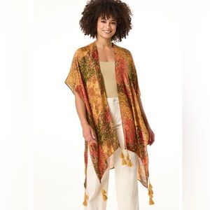 NWT SEDONA FLORAL BOHEMIAN 
PATCHWORK KIMONO
